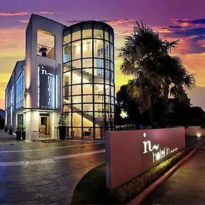 3* Hotel In - Lounge