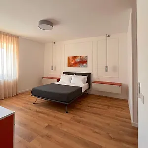 Binario9 Italy